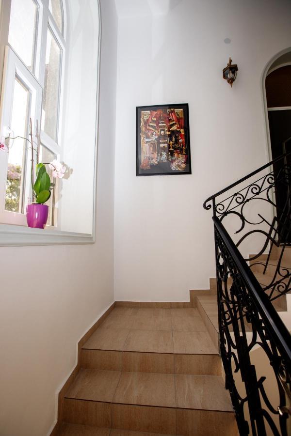 סובוטיקה Angeli Vila Apartments מראה חיצוני תמונה